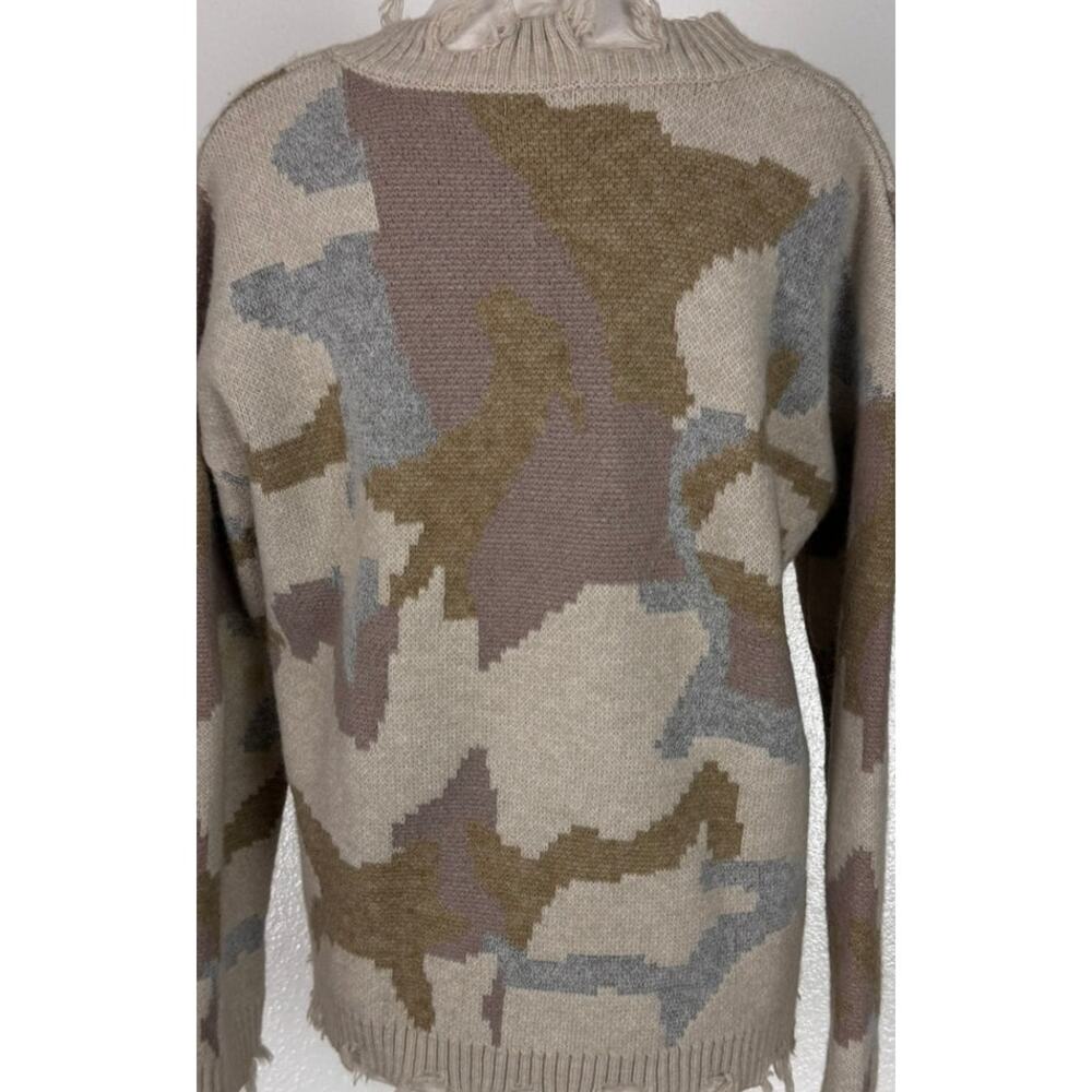 Hem & Thread Womens Small Camouflage Print V Neck Sweater Distressed Edge - Picture 6 of 9